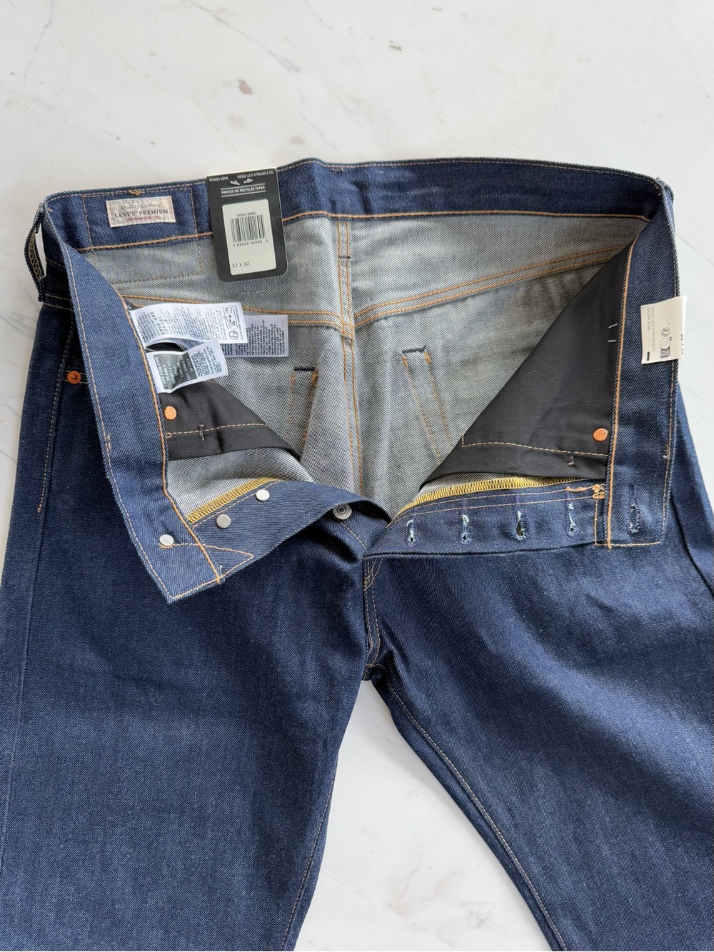 New LEVI’S Premium 501 Button Your Fly Original 32x32 men’s - Picture 6 of 16